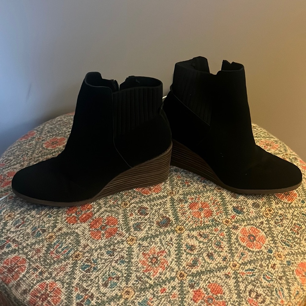 Toms black booties!
